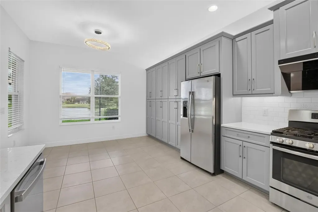31142 Lindentree Drive Wesley Chapel FL 33543