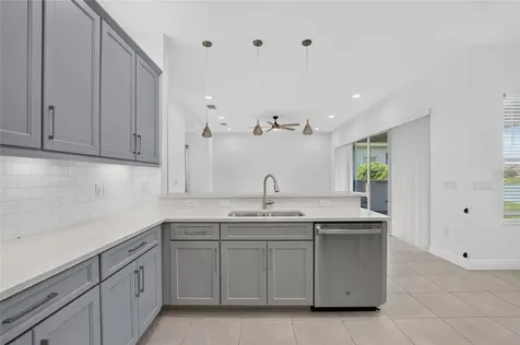 31142 Lindentree Drive Wesley Chapel FL 33543