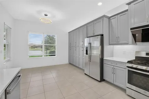 31142 Lindentree Drive Wesley Chapel FL 33543