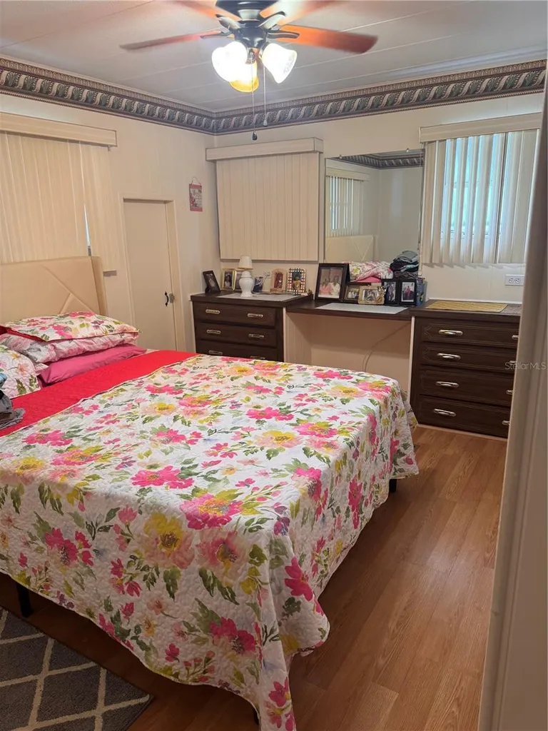 225 Dixie Lane Tarpon Springs FL 34689