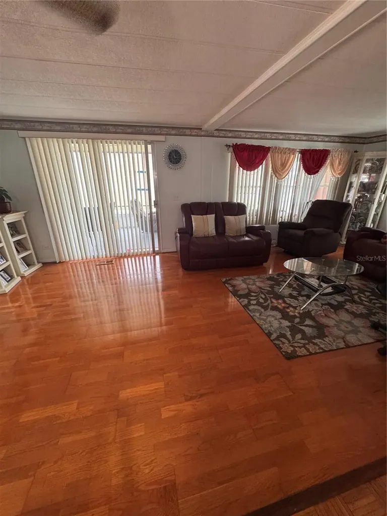 225 Dixie Lane Tarpon Springs FL 34689