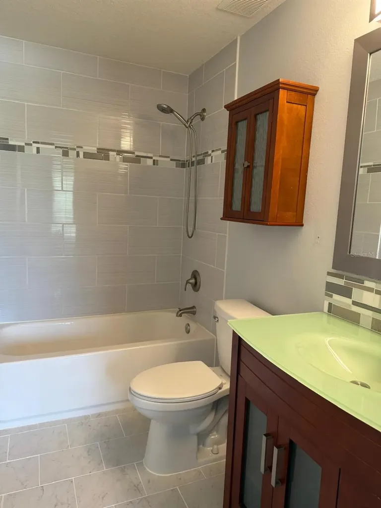 11503 Declaration Drive Tampa FL 33635