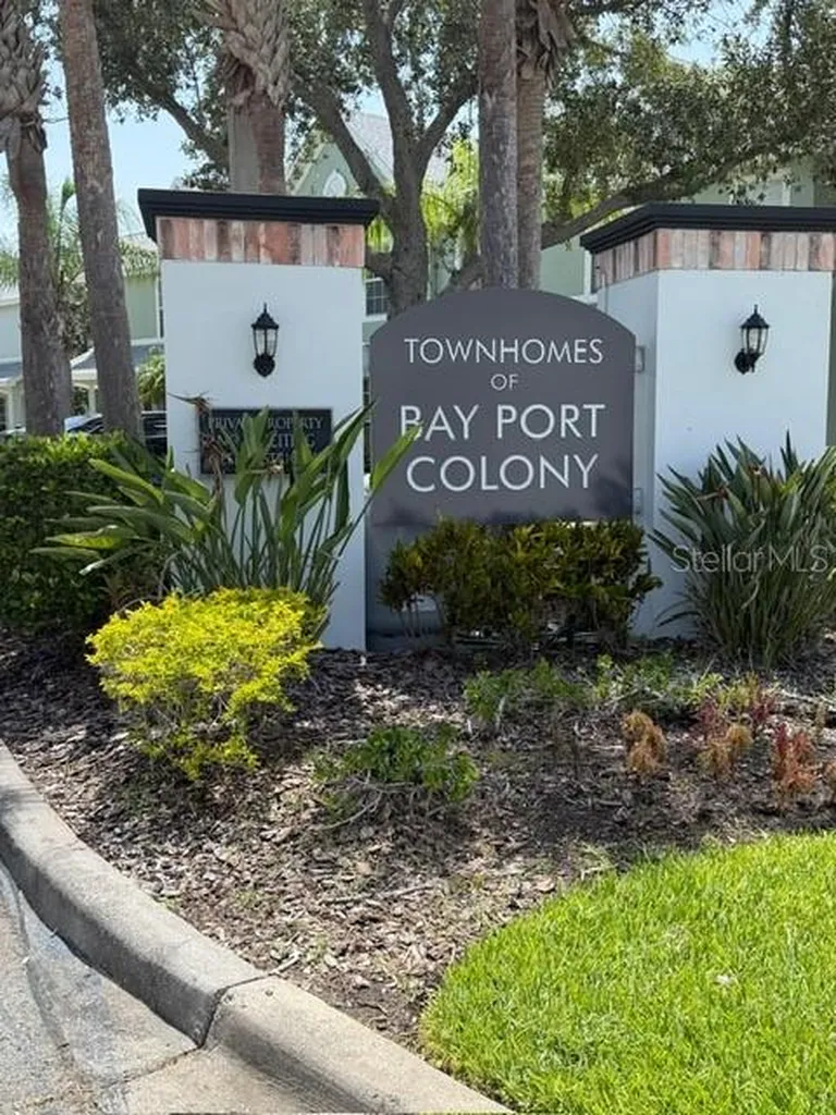 11503 Declaration Drive Tampa FL 33635