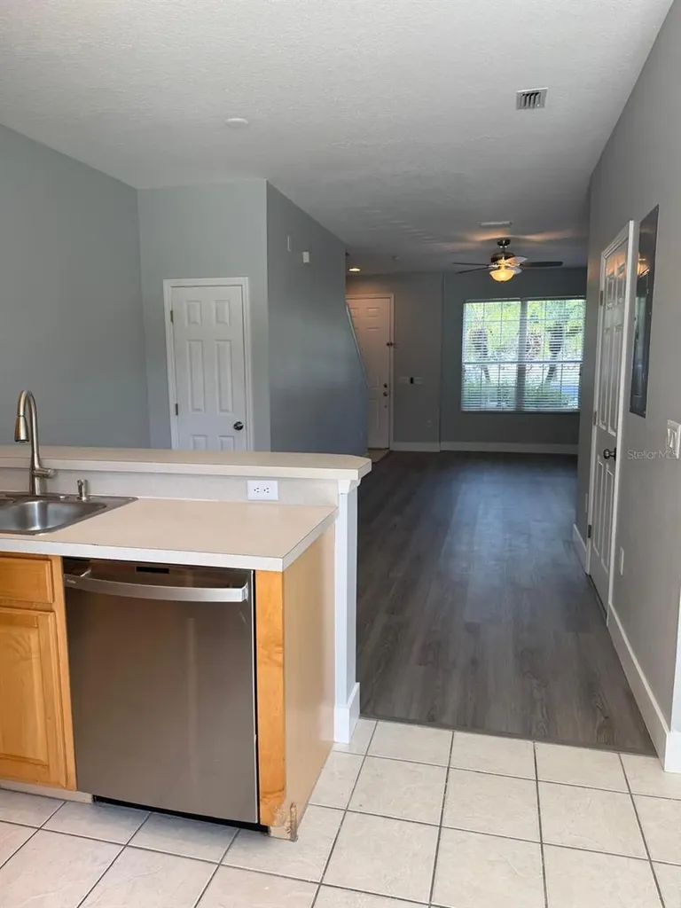 11503 Declaration Drive Tampa FL 33635
