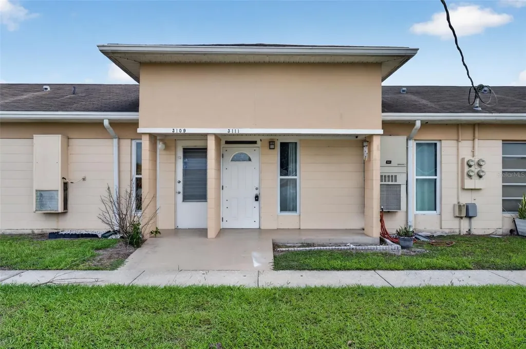 3111 Club Circle Lake Wales FL 33854