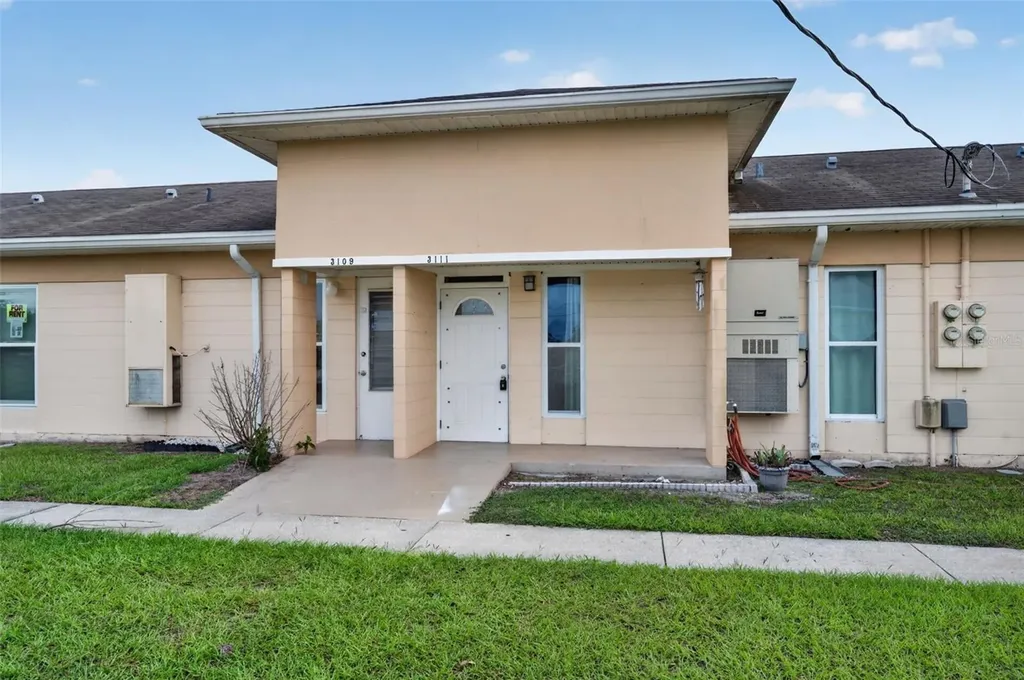 3111 Club Circle Lake Wales FL 33854