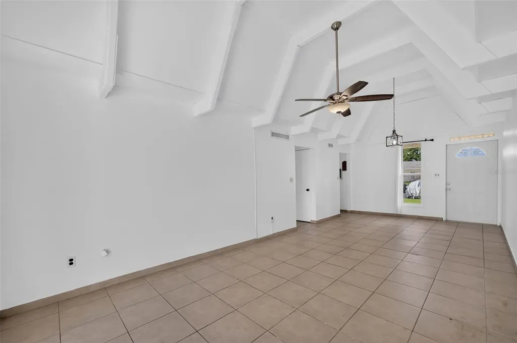 3111 Club Circle Lake Wales FL 33854