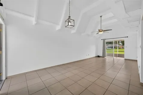3111 Club Circle Lake Wales FL 33854