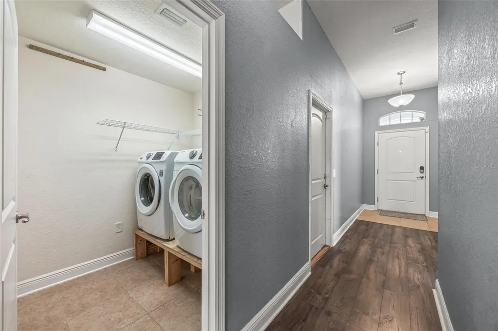 14358 Edinburgh Moor Drive Wimauma FL 33598
