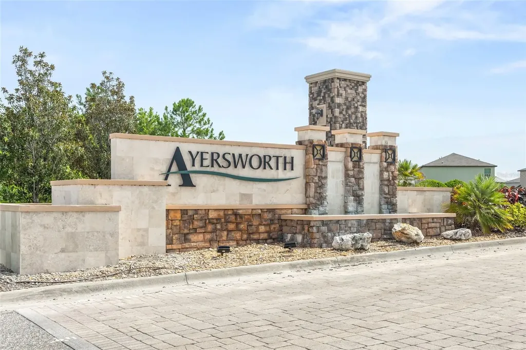 14358 Edinburgh Moor Drive Wimauma FL 33598