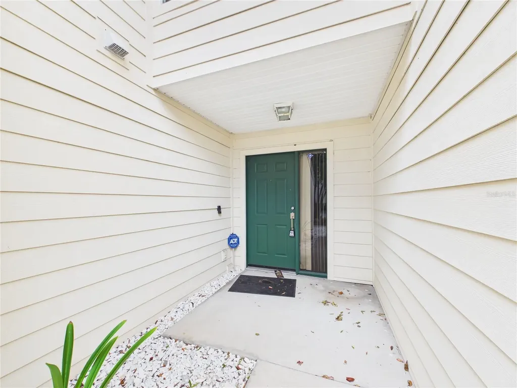 11239 Cedar Hollow Lane Tampa FL 33618