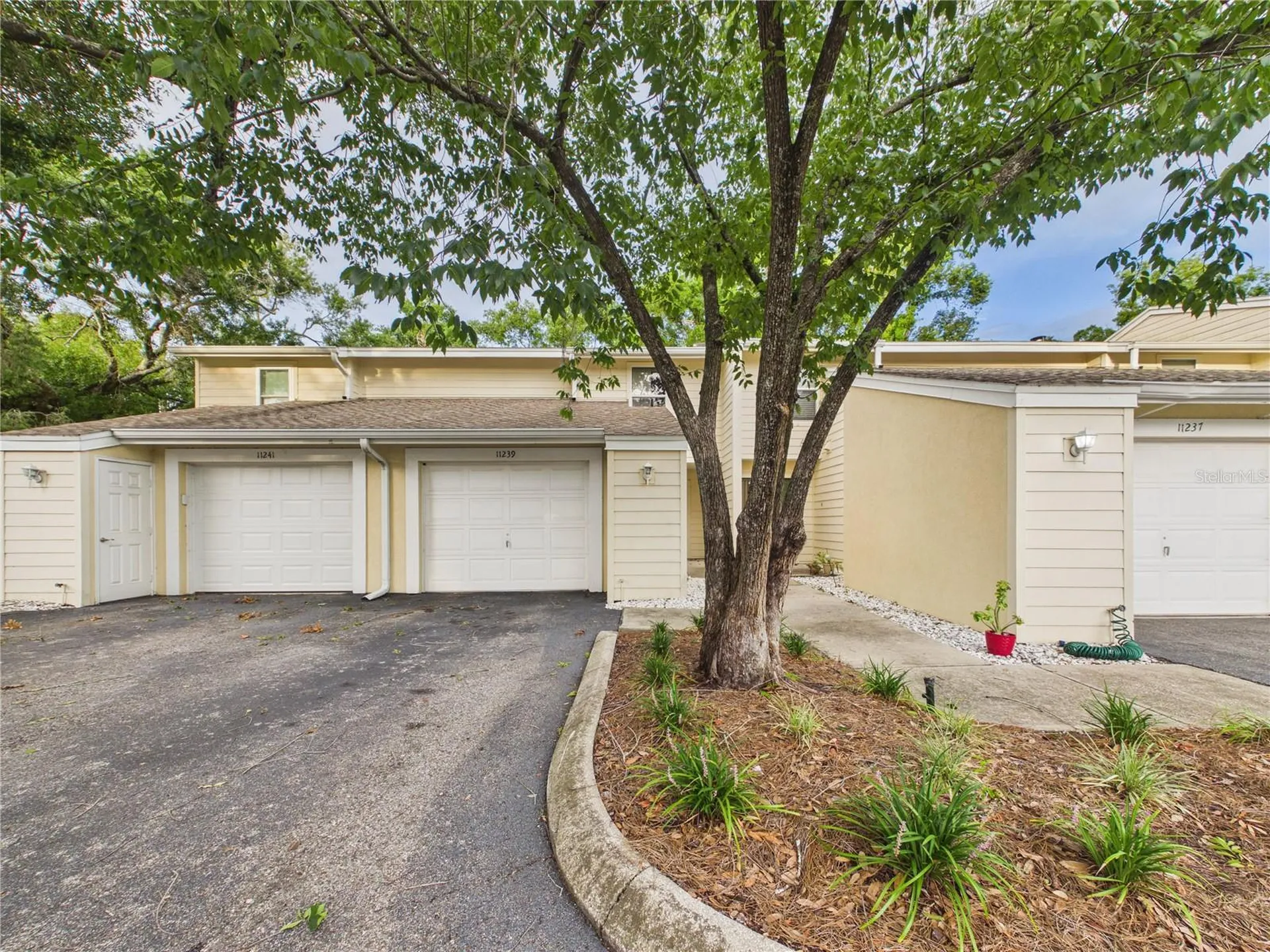 11239 Cedar Hollow Lane Tampa FL 33618