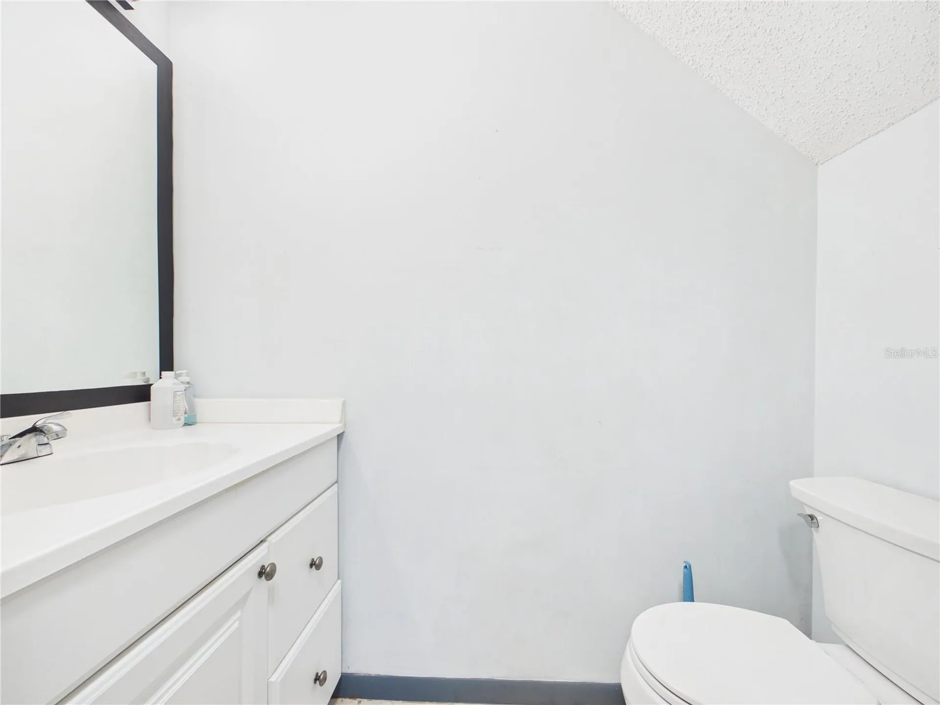 11239 Cedar Hollow Lane Tampa FL 33618
