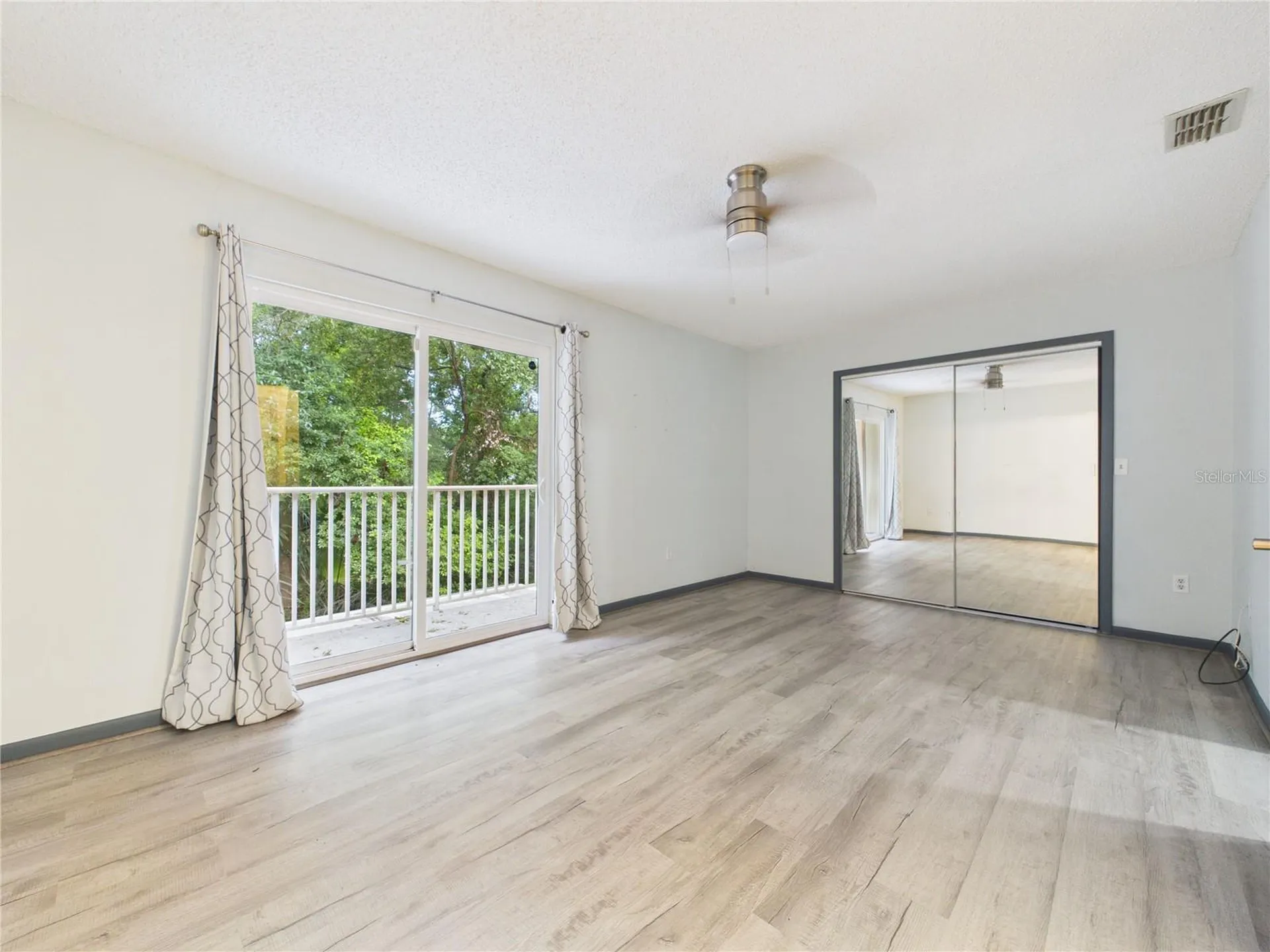 11239 Cedar Hollow Lane Tampa FL 33618