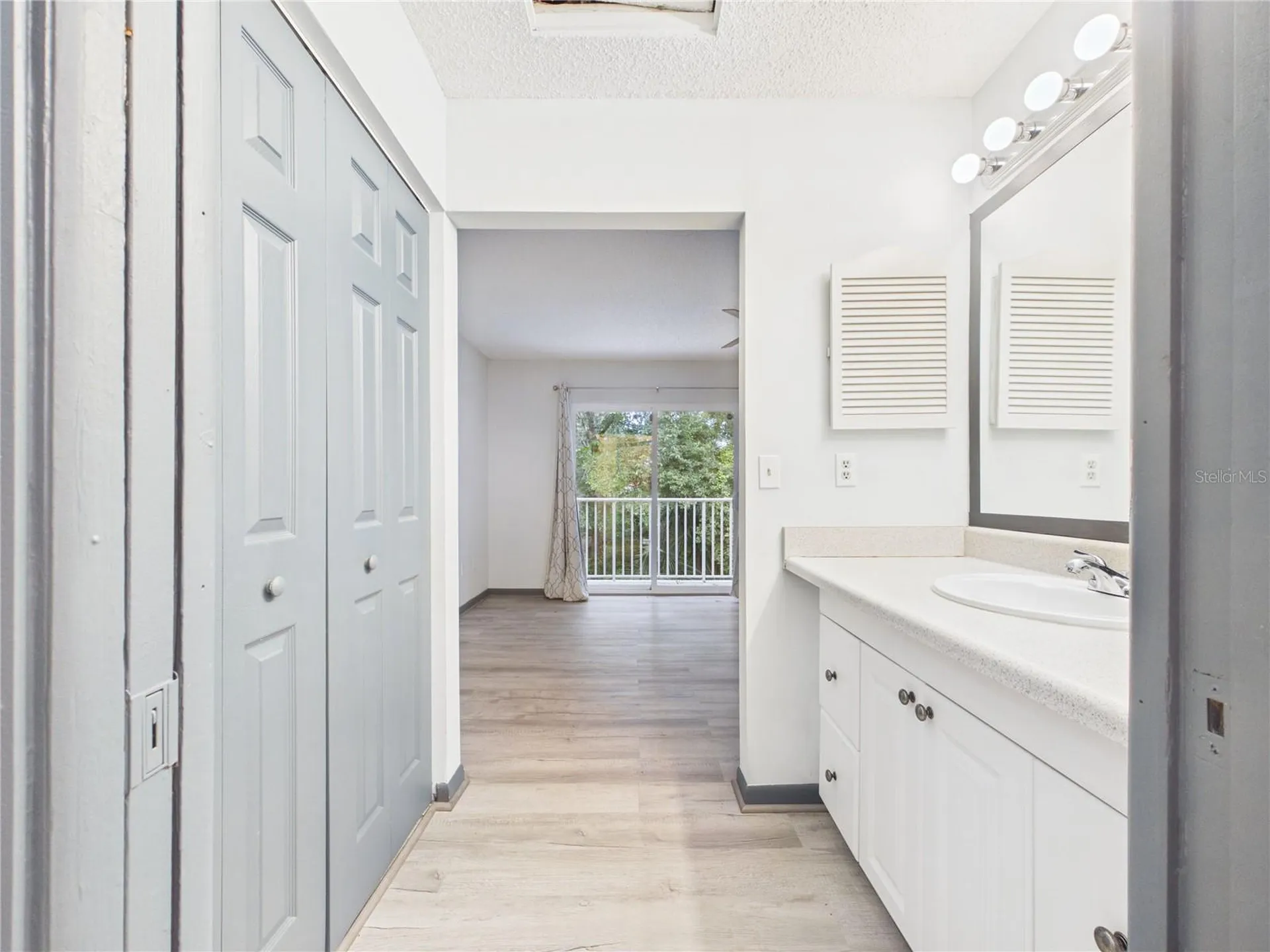 11239 Cedar Hollow Lane Tampa FL 33618