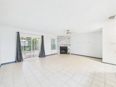 11239 Cedar Hollow Lane Tampa FL 33618
