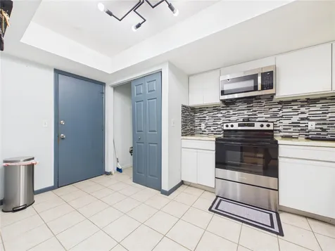11239 Cedar Hollow Lane Tampa FL 33618