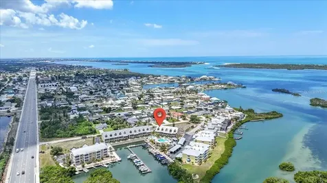 1950 Oregon Trail Englewood FL 34224