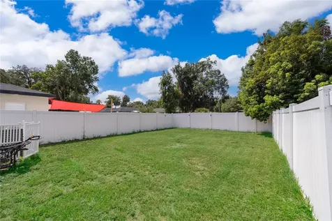 1946 Hollywood Avenue Eustis FL 32726
