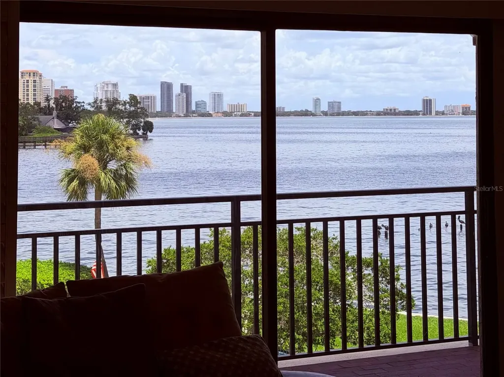 5020 Bayshore Boulevard Tampa FL 33611