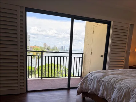 5020 Bayshore Boulevard Tampa FL 33611