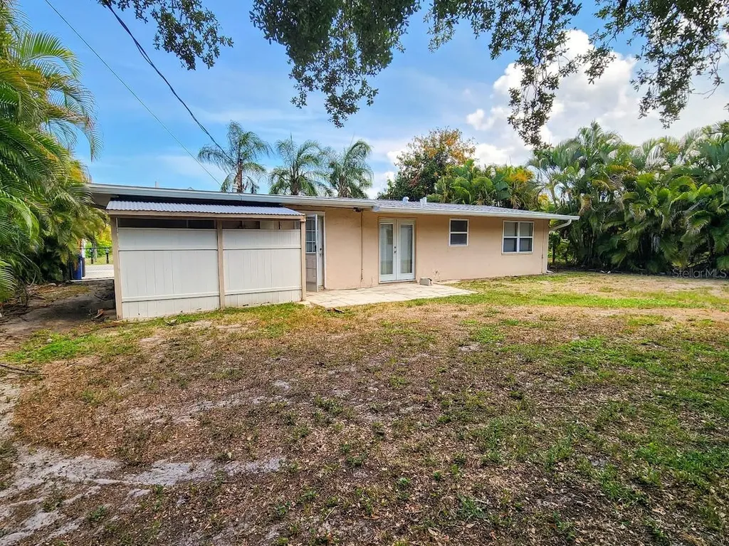 385 Pelican Road Venice FL 34293