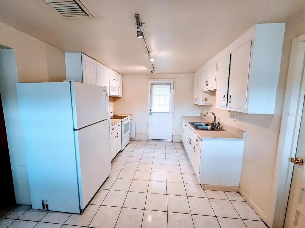 385 Pelican Road Venice FL 34293