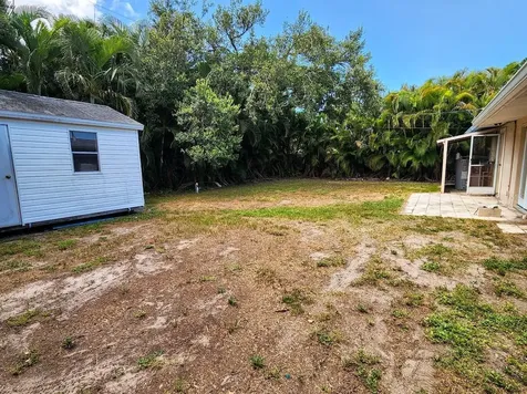 385 Pelican Road Venice FL 34293
