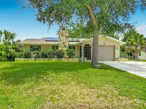 924 Phyllis Terrace Port Charlotte FL 33948