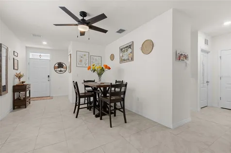 1452 Cumberland Avenue Davenport FL 33837