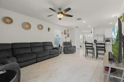 1452 Cumberland Avenue Davenport FL 33837