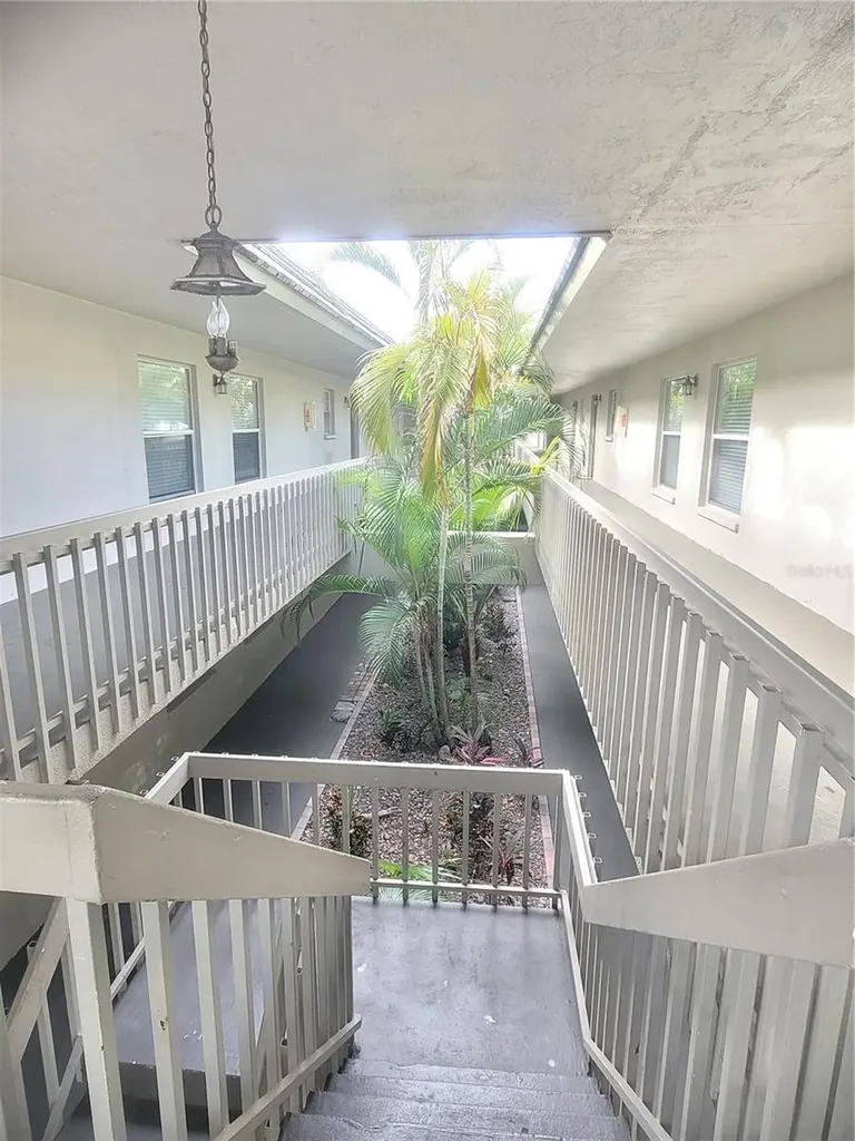 3360 S Osprey Avenue Sarasota FL 34239