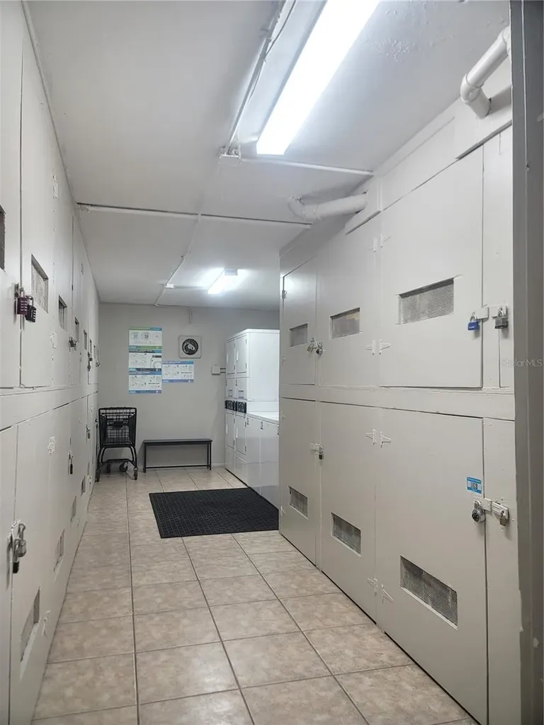 3360 S Osprey Avenue Sarasota FL 34239