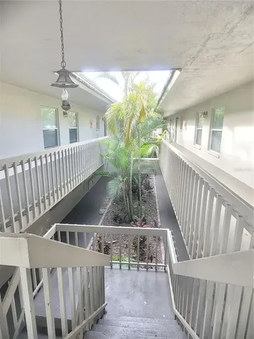 3360 S Osprey Avenue Sarasota FL 34239