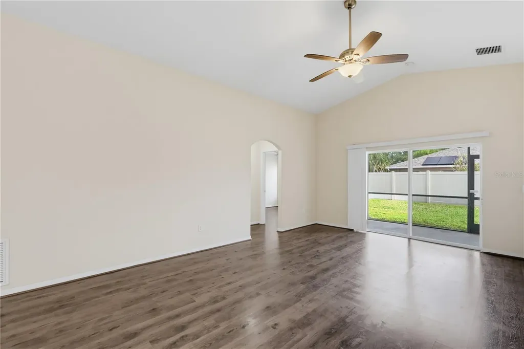 7512 Turtle View Drive Ruskin FL 33573