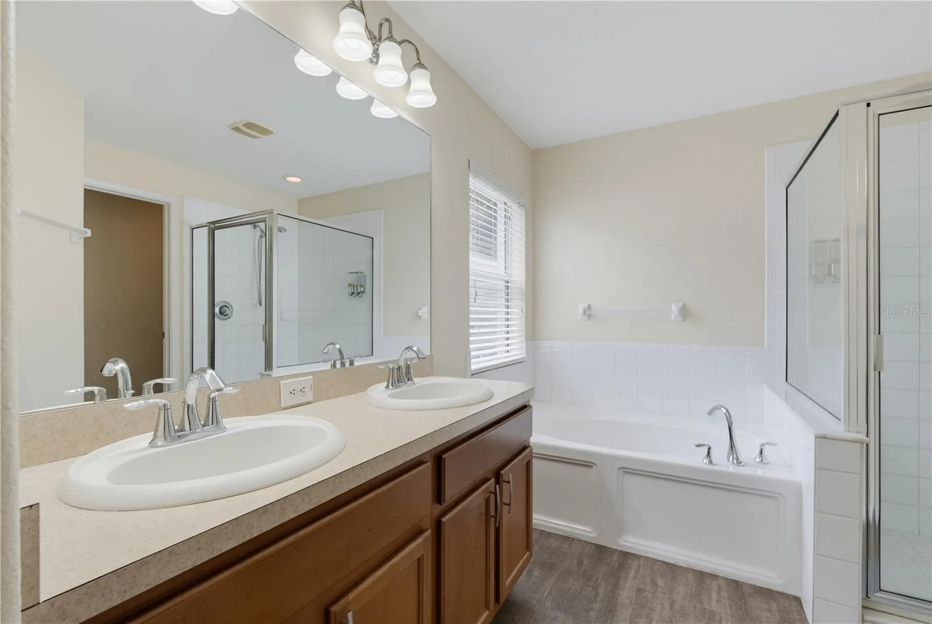 7512 Turtle View Drive Ruskin FL 33573