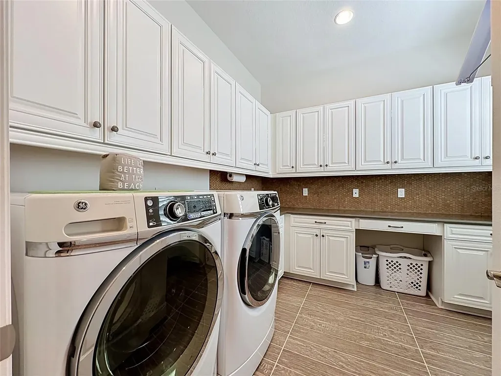 130 Balmy Coast Road Groveland FL 34736