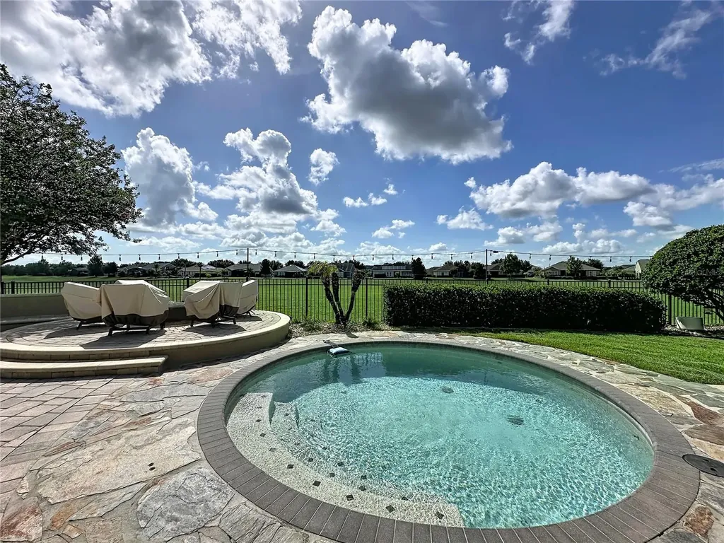 130 Balmy Coast Road Groveland FL 34736