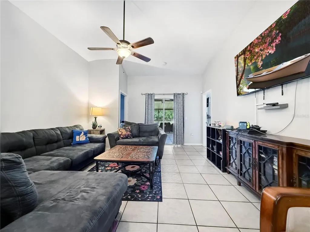 3012 Summer House Drive Valrico FL 33594