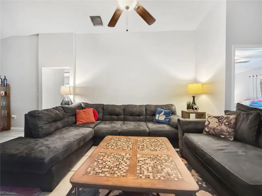 3012 Summer House Drive Valrico FL 33594