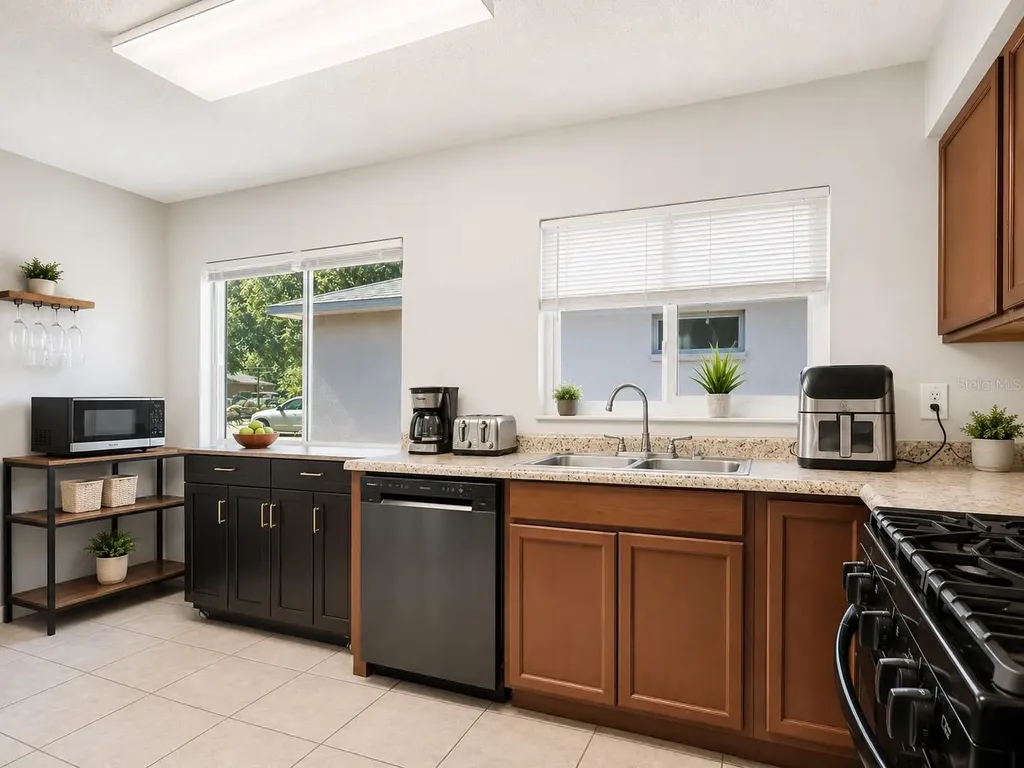 3012 Summer House Drive Valrico FL 33594