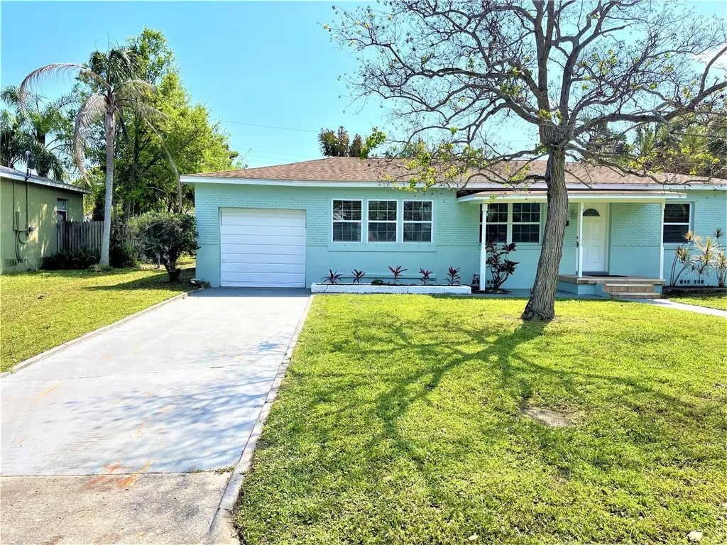 5036 Oxford Avenue N St Petersburg FL 33710