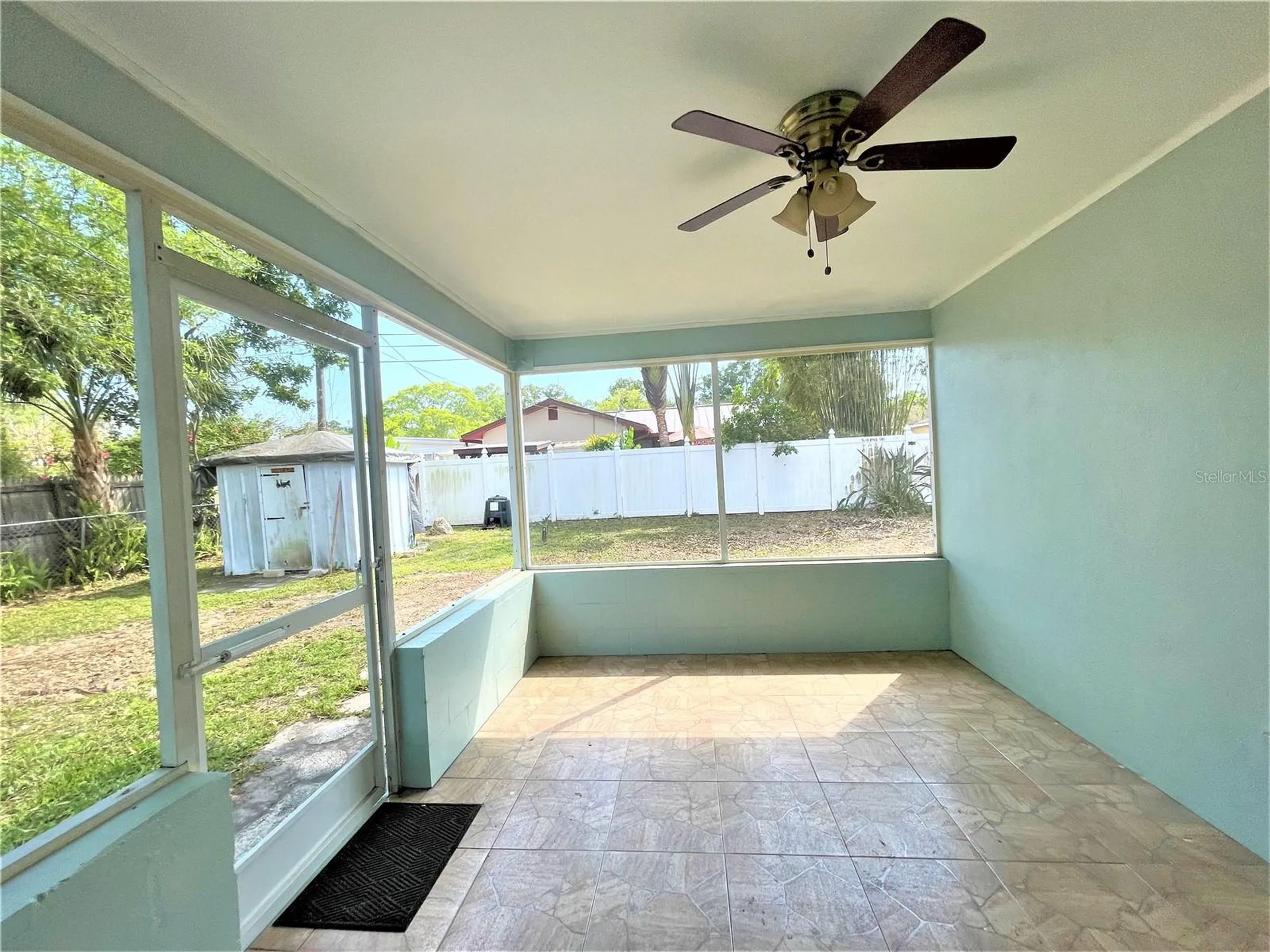 5036 Oxford Avenue N St Petersburg FL 33710