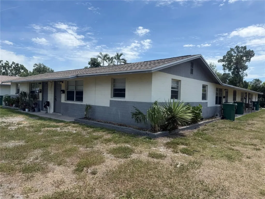 1200 W 12th Avenue W Palmetto FL 34221