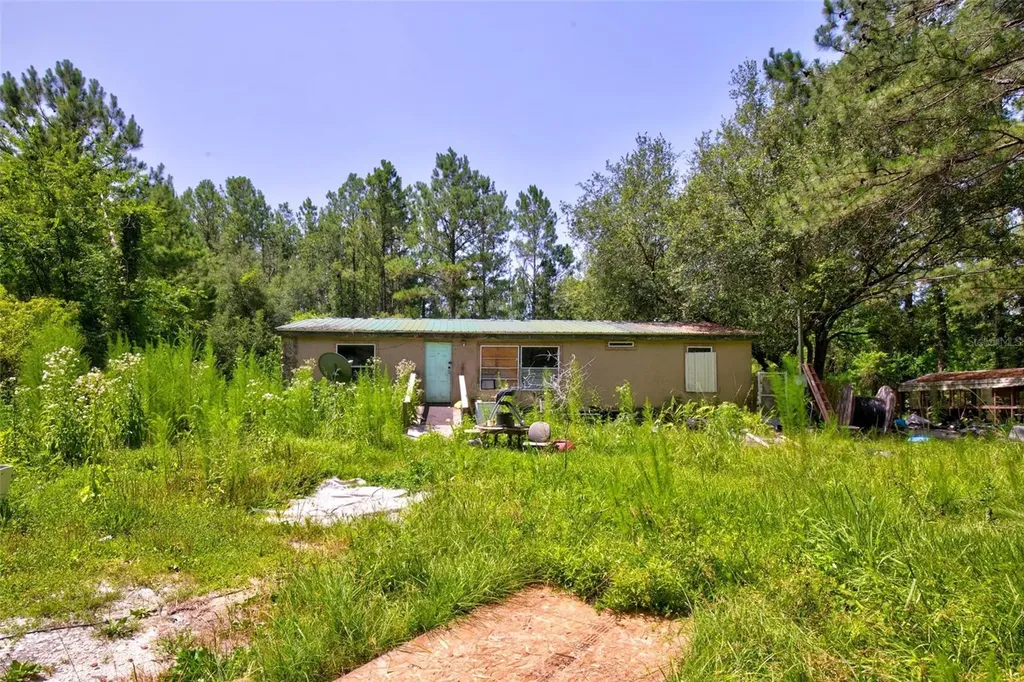 7320 NE 137th Place Citra FL 32113