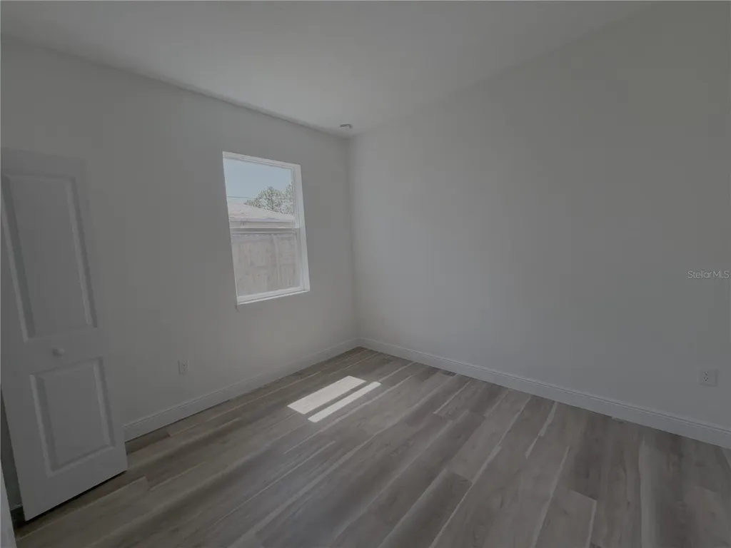 1852 W Quaker Lane Citrus Springs FL 34434