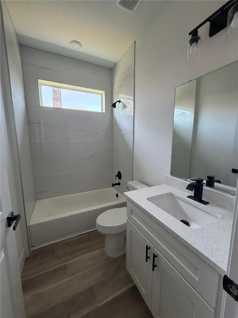 1852 W Quaker Lane Citrus Springs FL 34434
