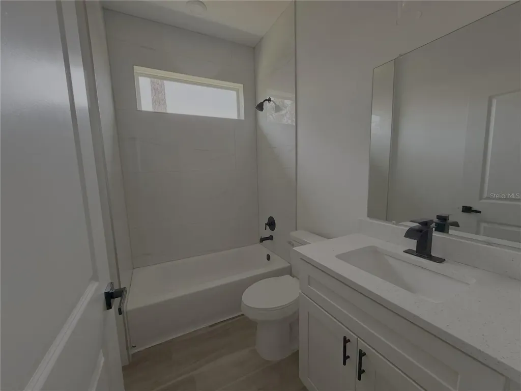 1852 W Quaker Lane Citrus Springs FL 34434