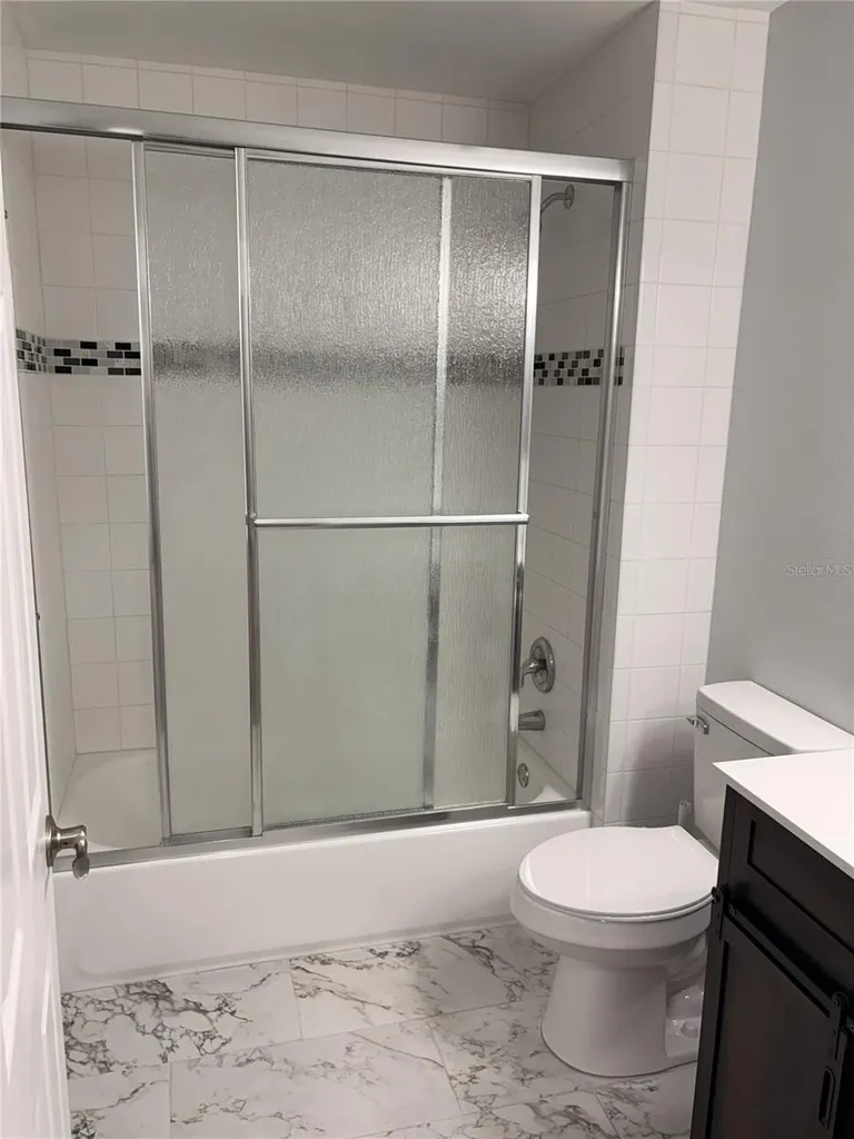 4015 Ashford Green Place Tampa FL 33613