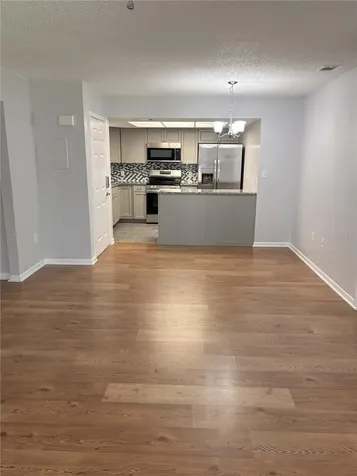 4015 Ashford Green Place Tampa FL 33613
